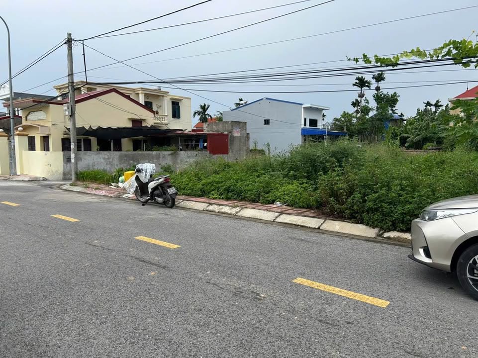Đất mặt đường Đức Phong, Đại Đồng, Kiến Thụy 77m² giá 2.156 tỷ - Đường rộng ô tô tránh nhau!