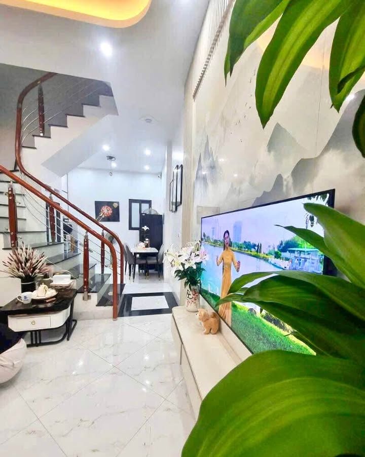 Nhà đẹp Mỹ Đình 36m² giá 9 tỷ - Thiết kế hiện đại, chính chủ!