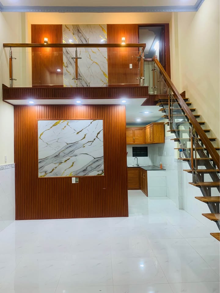 Nhà gác lửng 42m² khu phố Đông Chiêu A, Dĩ An giá 1.55 tỷ - Sổ hồng chính chủ!