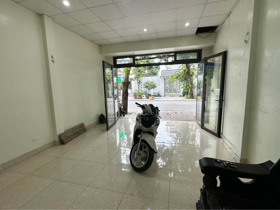 Nhà riêng cho thuê mặt đường Hoàng Thế Thiện 100m² - Thích hợp làm văn phòng hoặc ở