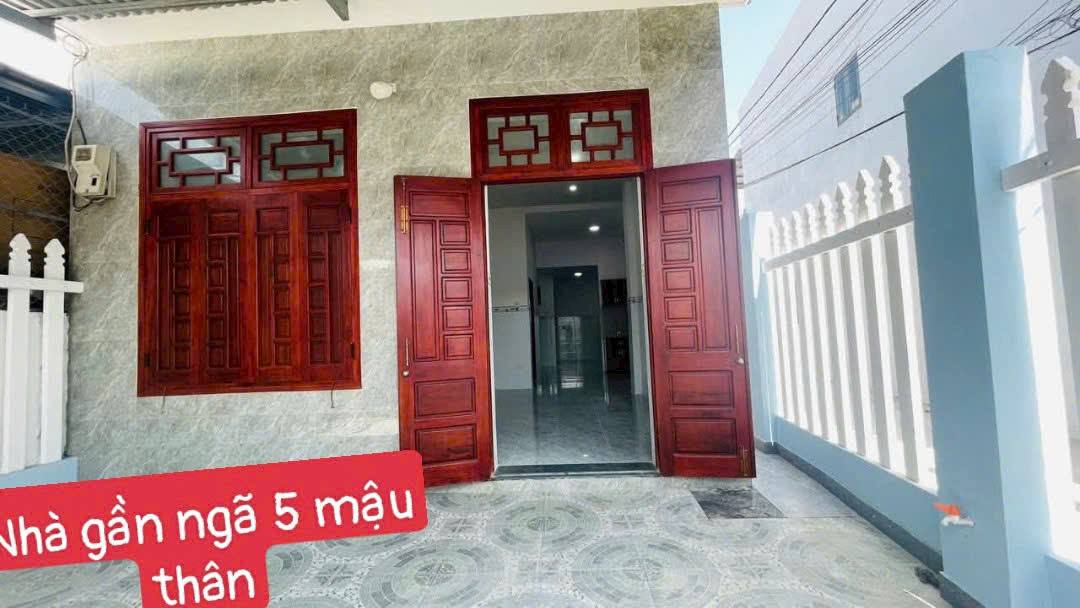 Nhà cấp 4 chính chủ 100m² tại Tuy Hòa - Giá chỉ 2 tỷ, kinh doanh tốt!