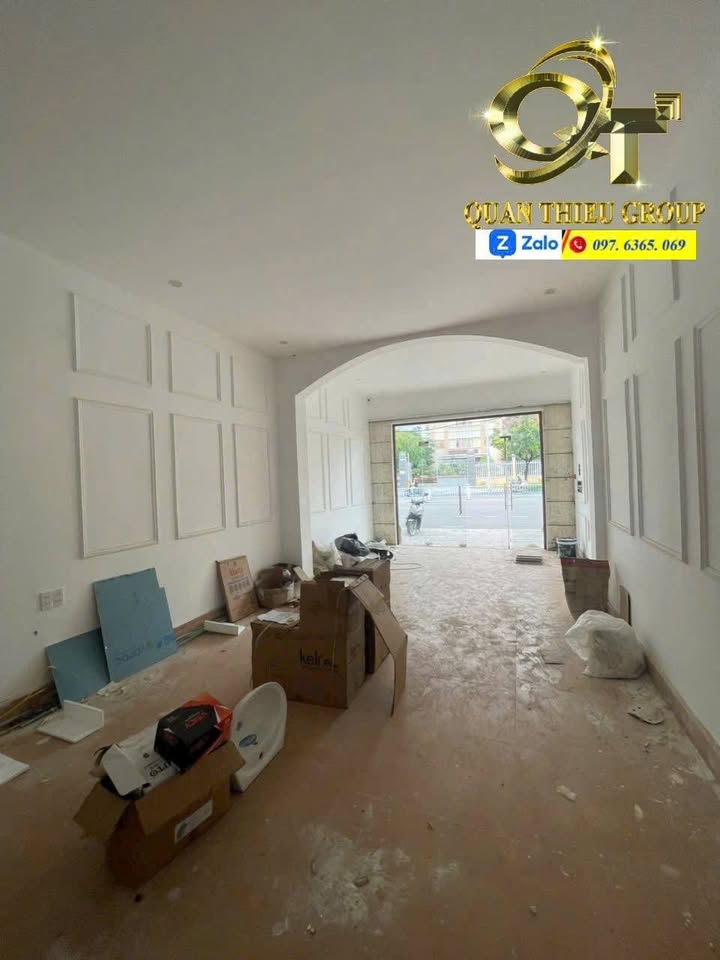 Nhà mặt tiền Hùng Vương, TP Huế 80m² giá 27 triệu - Vị trí đắc địa kinh doanh