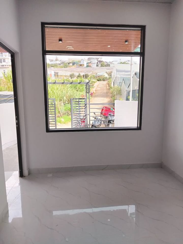 Nhà cấp 4 phường 7 Đà Lạt 85m² giá 1.8 tỷ - Không gian thoáng đãng, thương lượng tốt!