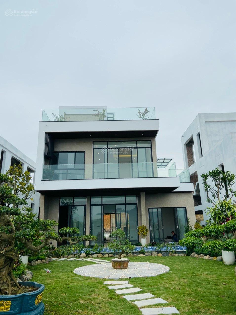 Biệt thự Ivory Villas & Resort 250m² giá 6,5 tỷ - Nhận nhà ngay, thiết kế thoáng đãng!