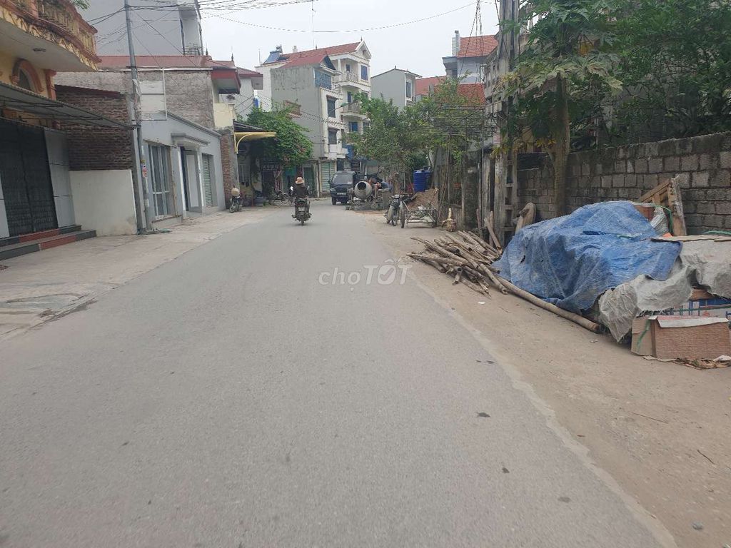 Đất mặt tiền đường Xuy Xá, Mỹ Đức, Hà Nội 120m² giá 2.3 tỷ - Cơ hội đầu tư lý tưởng!