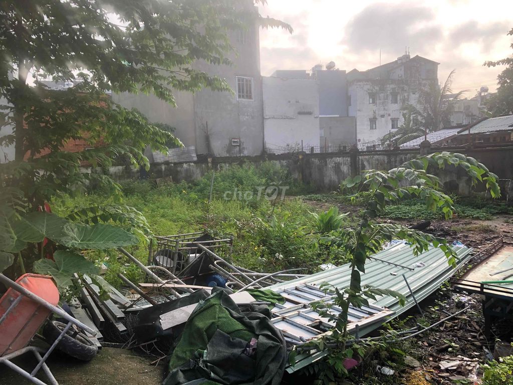 Nhà riêng 29/4 Hà Thị Khiêm, Quận 12, giá 23.5 tỷ - Đầu tư sinh lời cho sinh viên!