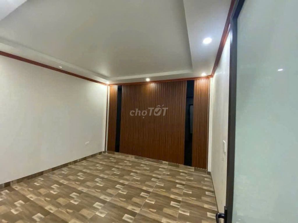 Nhà Văn Cao Hải Phòng 76.8m² giá 3 tỷ - Sổ đỏ chính chủ, xây mới độc lập
