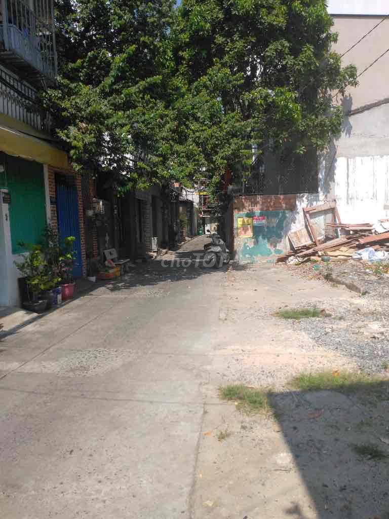 Đất lô góc 2 mặt tiền Phú Thọ Hòa, Tân Phú - Giá chỉ 6 tỷ!