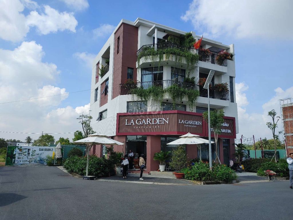 💥 SIÊU PHẨM NHÀ PHỐ BÌNH CHÁNH - SỔ HỒNG TRAO TAY 💥