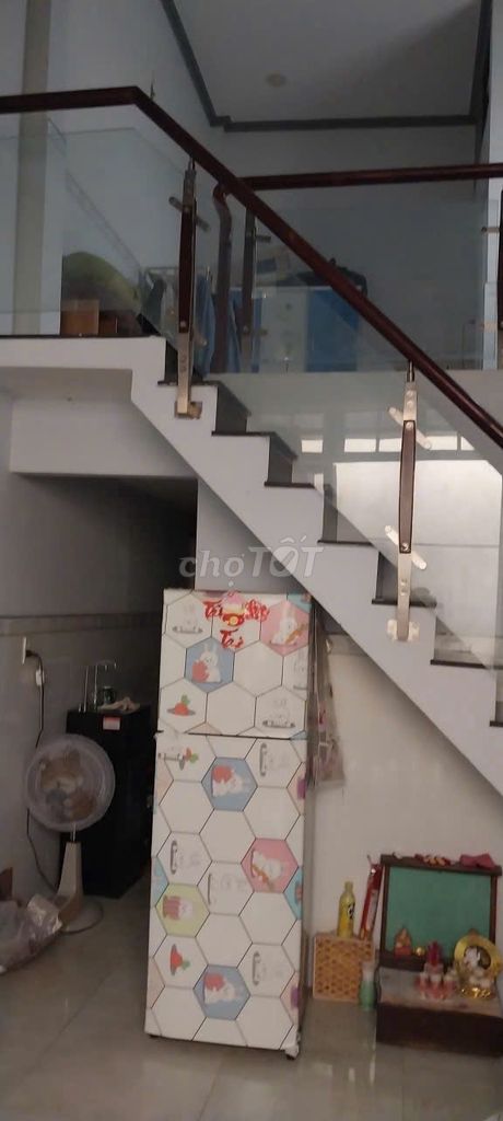 Nhà bán Hóc Môn 30m² giá 1.13 tỷ - Thích hợp để ở ngay!