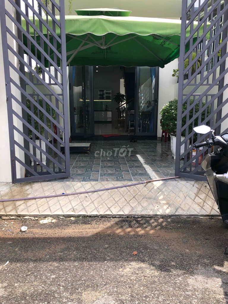 Nhà phố mặt tiền đường Mỹ Phước Tân Vạn 72m² giá 2.55 tỷ - Sổ hồng riêng, chính chủ!