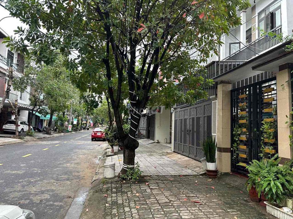 Cho Thuê Nhà Nguyên Căn 2,5 Tầng Đường Nguyễn Phong Sắc, Cẩm Lệ - Giá 16 triệu/tháng, Kinh Doanh Tốt!