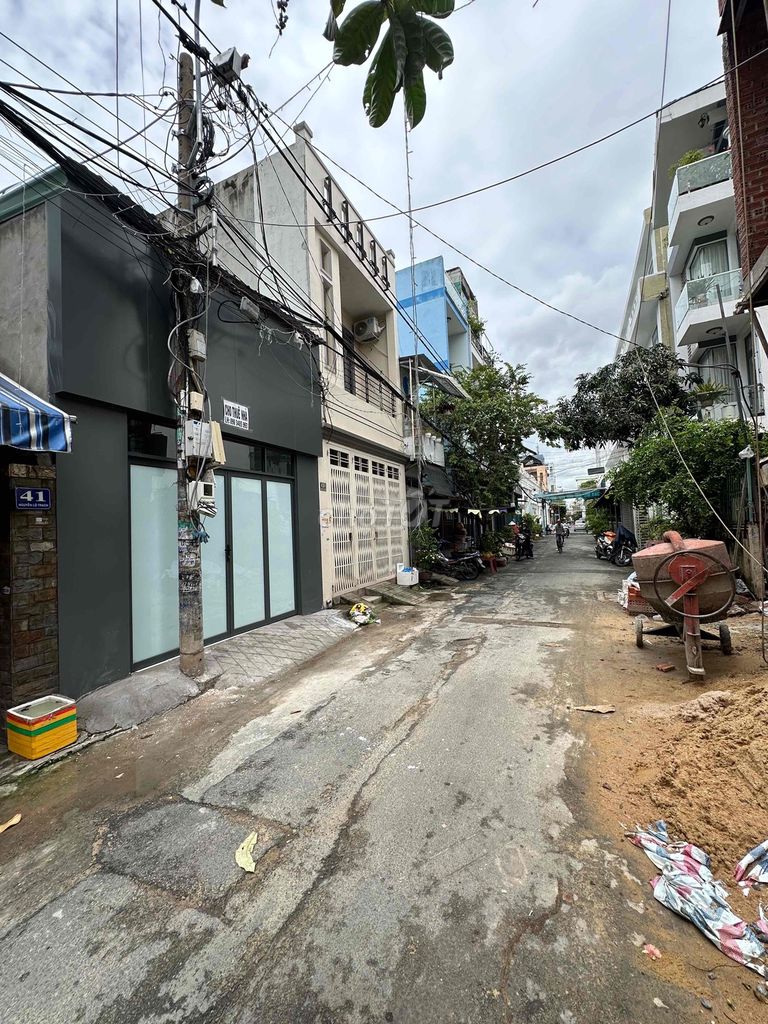 Nhà cho thuê mới xây 41 Nguyễn Lộ Trạch, Quận Tân Phú 34m² - Gần Aeon Tân Phú!