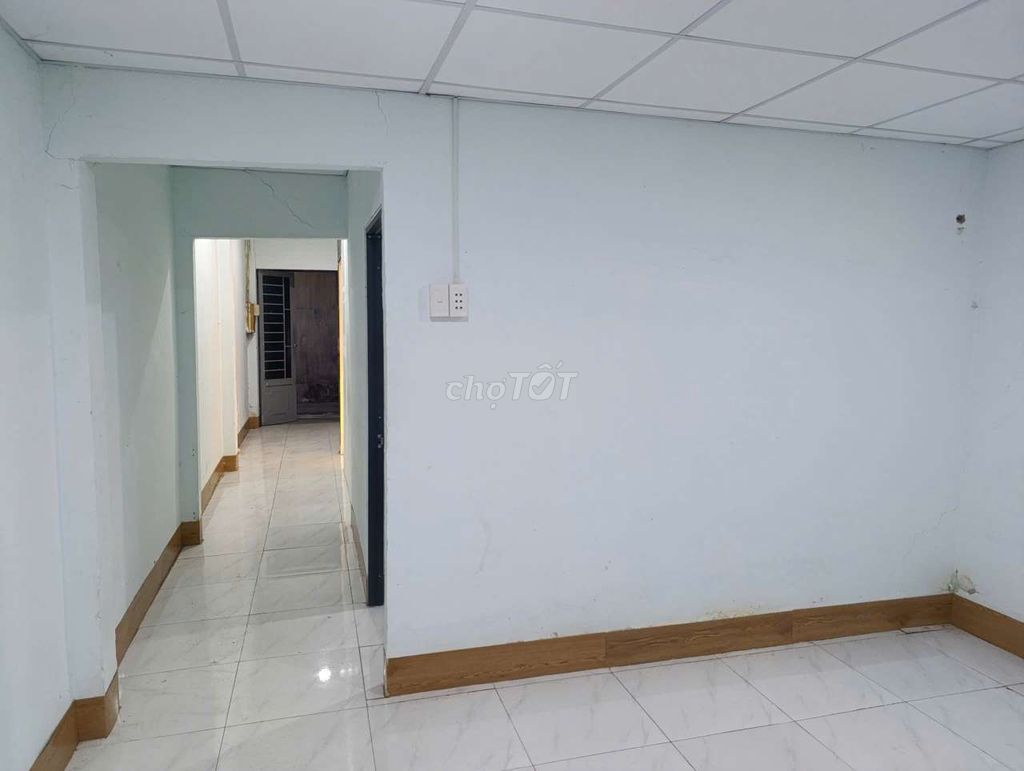 Nhà nguyên căn cho thuê tại Nguyễn Ảnh Thủ, 56m² giá 4.5 triệu - Chính chủ!