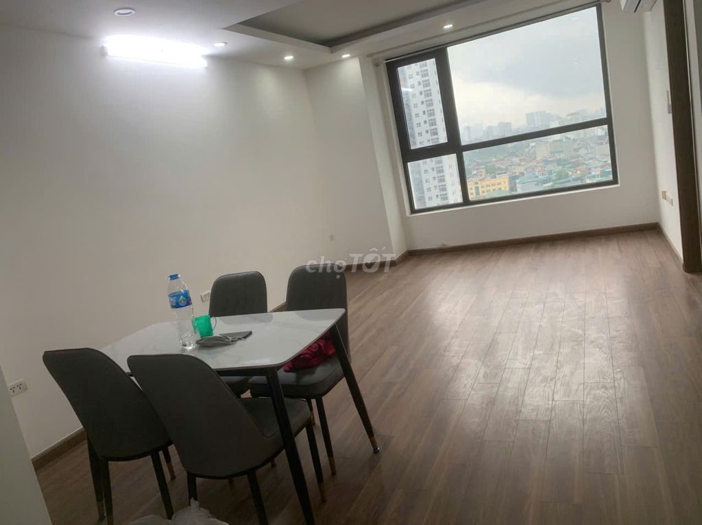 Căn hộ 77m² 3 phòng ngủ 2 vệ sinh Chung cư X2 Đại Kim - Tiện nghi hiện đại, giá chỉ 12 triệu!
