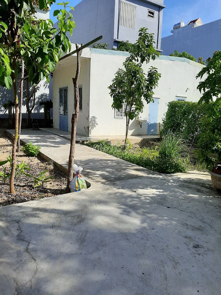 Nhà cấp 4 cho thuê tại khu du lịch Ngũ Hành Sơn 98m² giá 4 triệu - Không gian riêng tư thoáng mát!