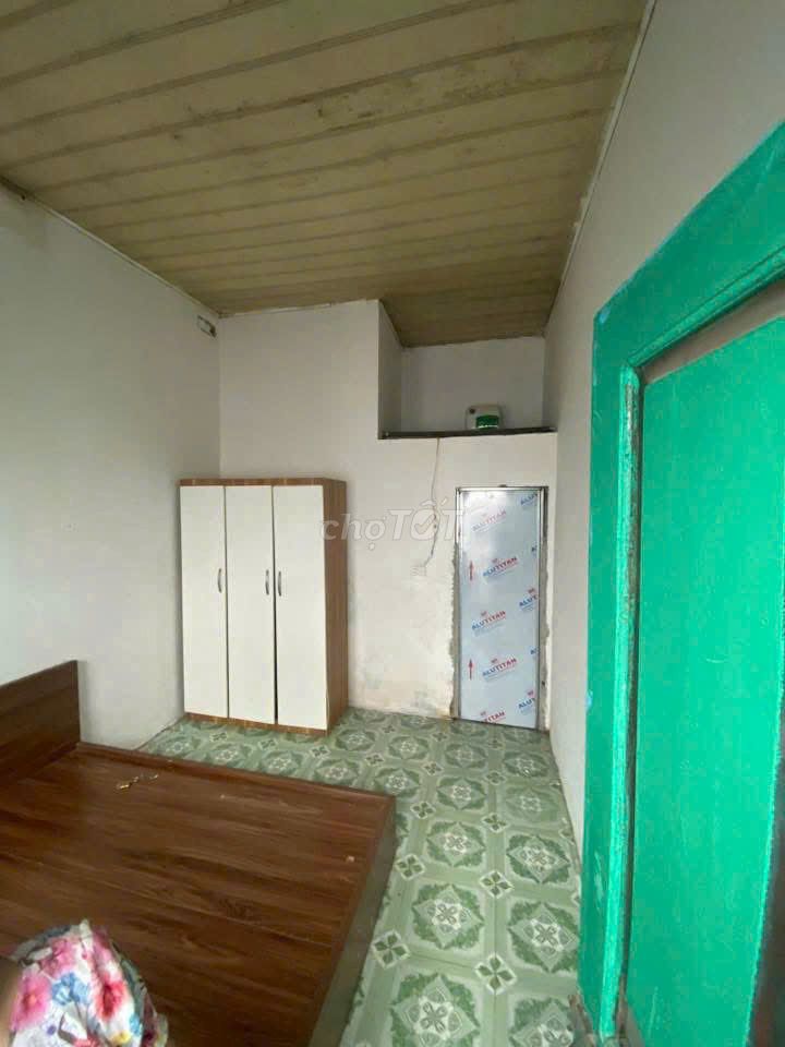 Phòng cho thuê khép kín tại Ngõ Gốc Đề, 15m² chỉ từ 1,2 triệu