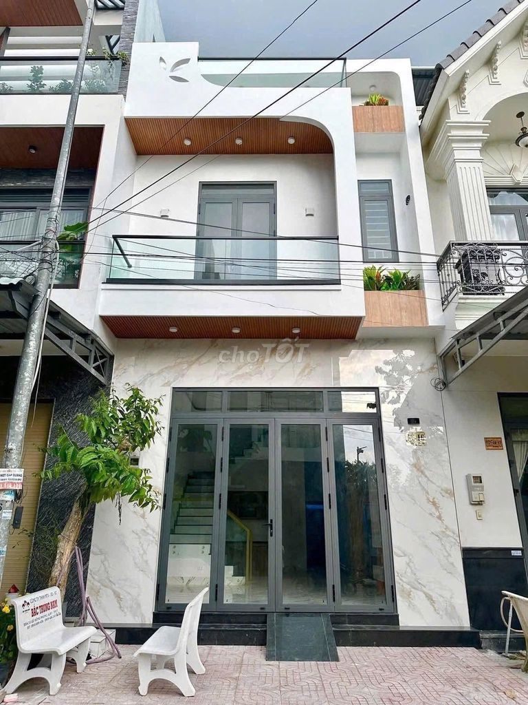 Bán nhà 1 trệt 1 lầu tại An Điền – Bến Cát giá chỉ 1.2 tỷ