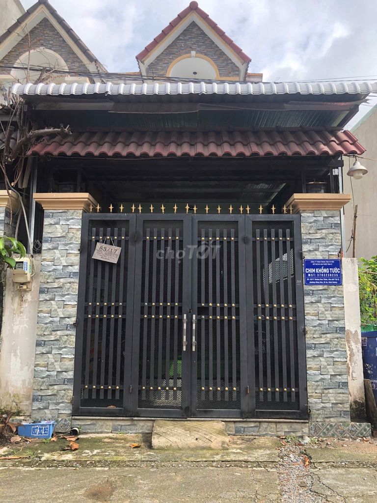 Nhà liền kề 100m² tại Hoàng Hoa Thám, Dĩ An - Không gian sống lý tưởng cho gia đình!