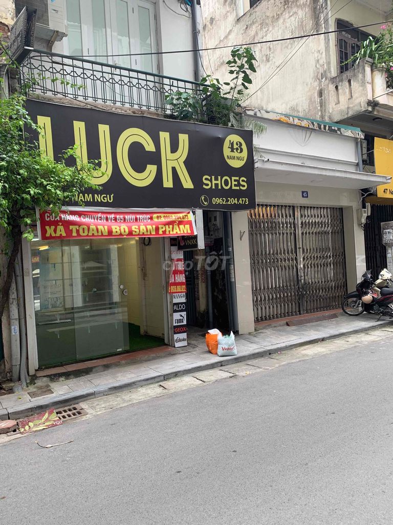 Cho thuê văn phòng Tầng 1 phố Nam Ngư 13m² giá 15 triệu - Địa điểm lý tưởng cho shop take away!