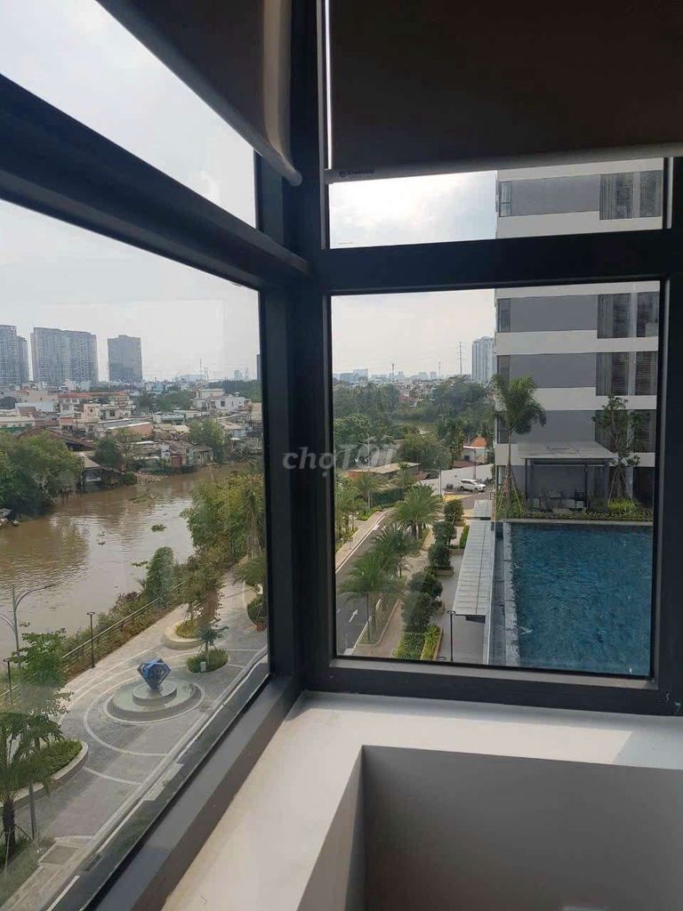 Căn hộ góc Nguyễn Thị Định 71.4m² giá 6.499 tỷ - View hồ bơi tuyệt đẹp!