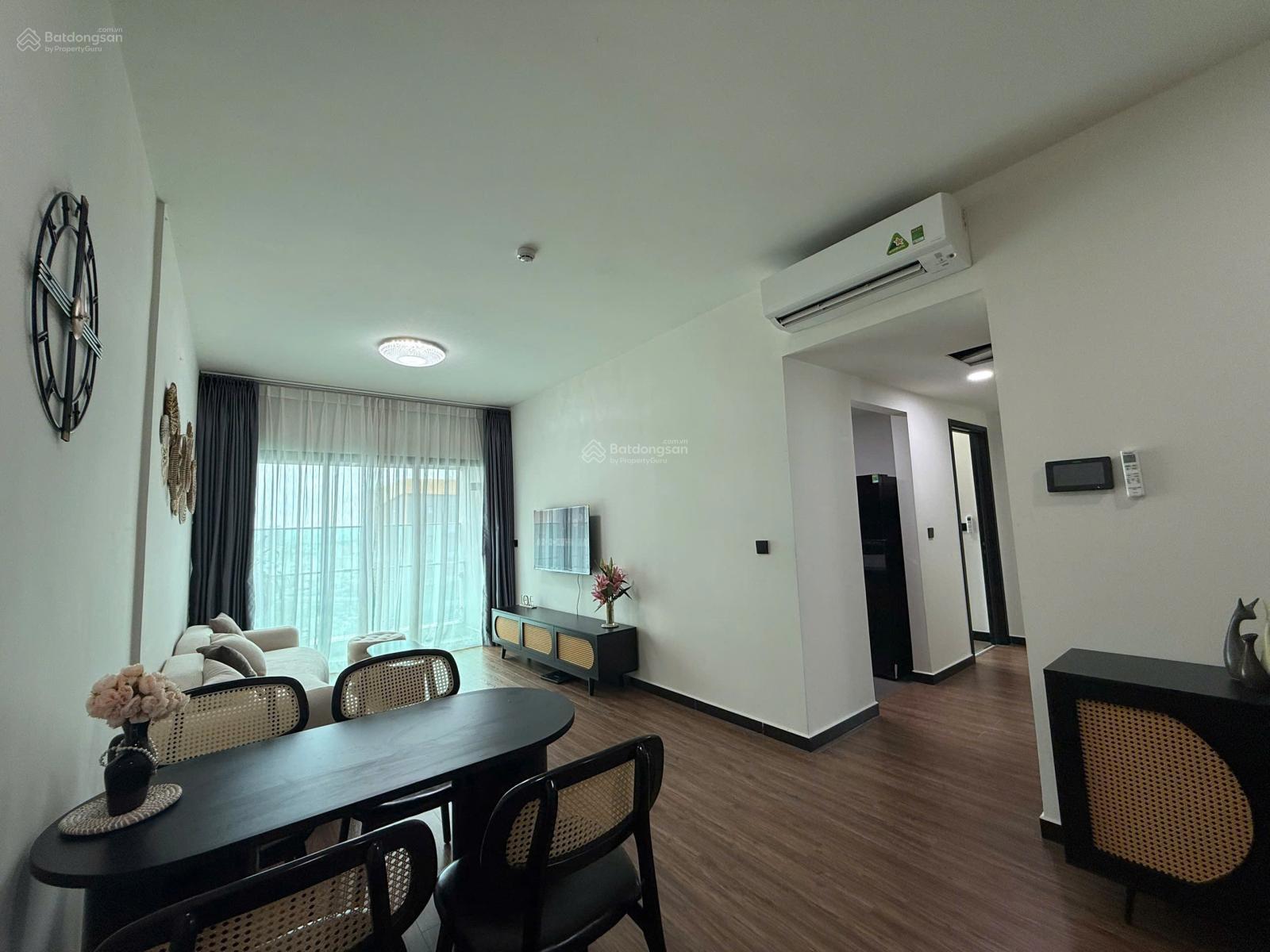 Căn hộ cao cấp De La Sol Quận 4 84m² giá 28 triệu - Full nội thất, sẵn sàng vào ở!