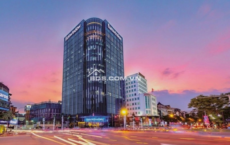 Bán Nhà Mặt Tiền Quận Phú Nhuận – 12x26m - 250m² Xây Cao Ốc 10 Tầng, Giá Chỉ 63 Tỷ