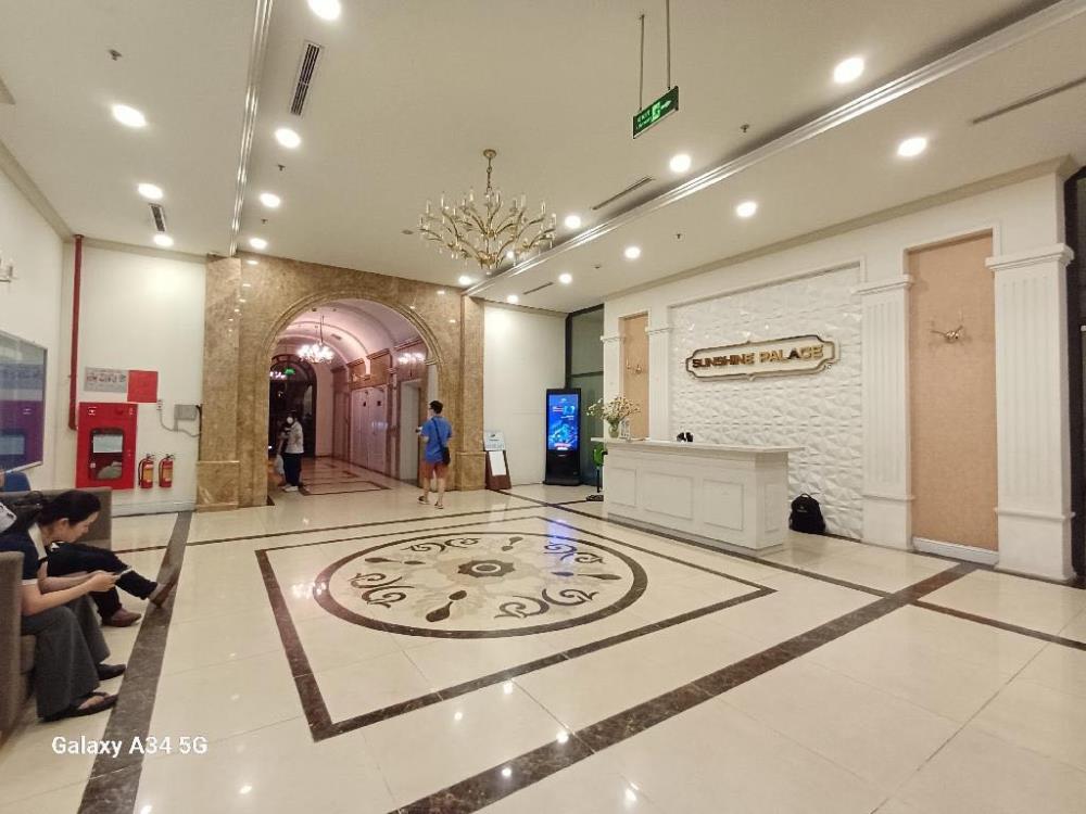 Căn hộ chung cư Tương Mai 80m² giá 5.4 tỷ - Full nội thất, view hồ tuyệt đẹp!