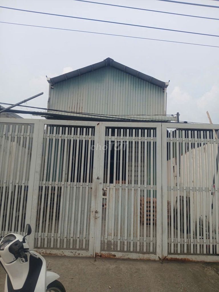 Nhà xưởng 366m² 2 mặt tiền đường Trần Văn Giàu - Đầu tư sinh lời ngay