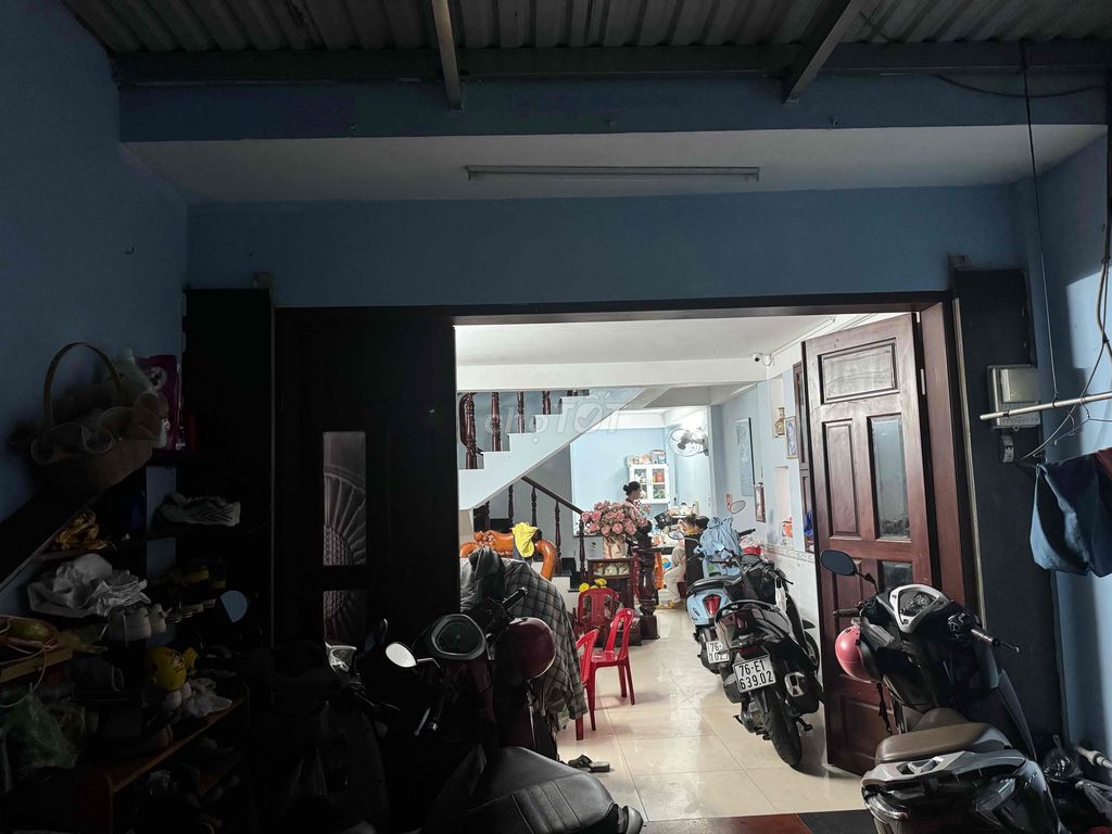 Nhà chính chủ tại Bình Tân 48m² giá 5.2 tỷ - Kiến trúc chắc chắn, giá hợp lý!