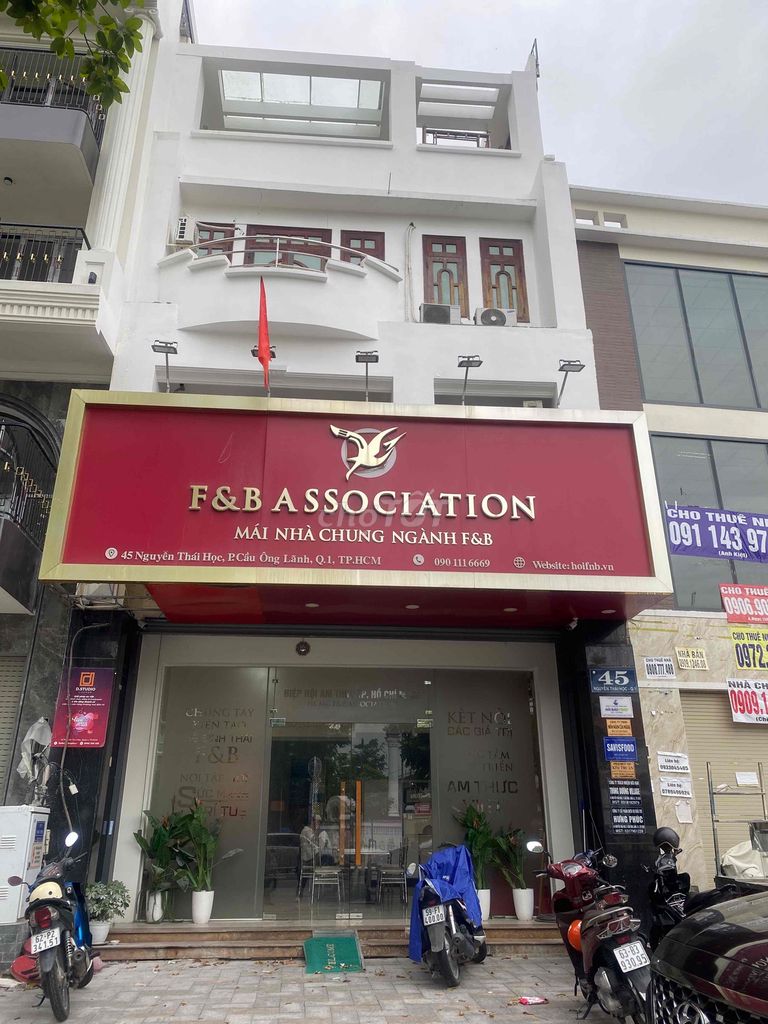 Bán Nhà Mặt Tiền Đường Nguyễn Thái Học Quận 1 - 136m² Giá 85 Tỷ