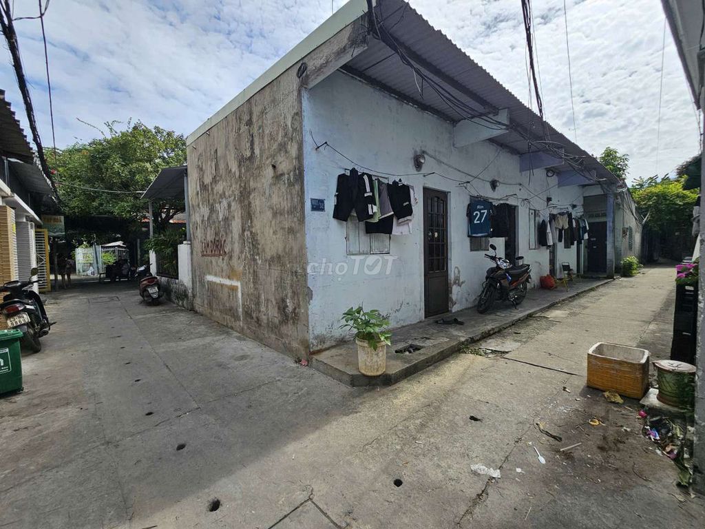 Dãy trọ 2 mặt kiệt Đà Nẵng 139m² giá 3.5 tỷ - Đầu tư sinh lời hấp dẫn!