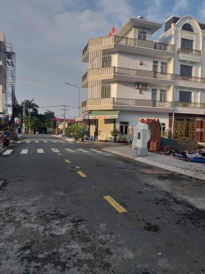 Đất Phong Thủy Đẹp 130m² Đường Lê Văn Quới - Giá Chỉ 12.5 Tỷ VND