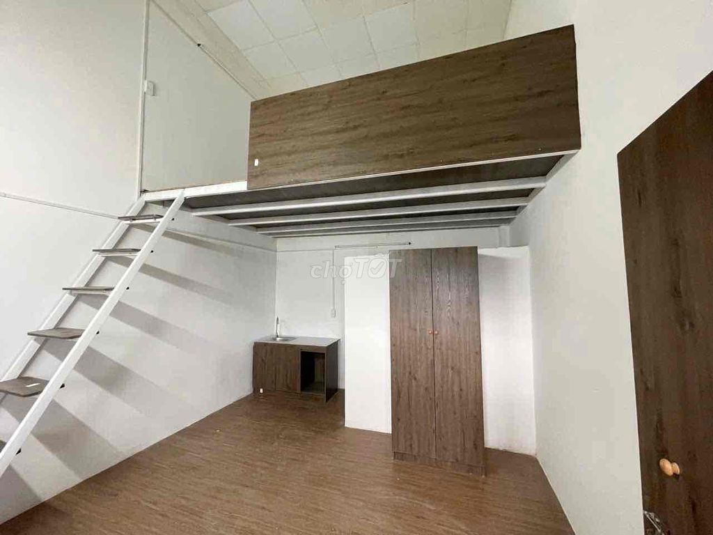 Phòng trọ Thủ Đức 30m² giá 3.7 triệu - Full nội thất, tiện lợi!