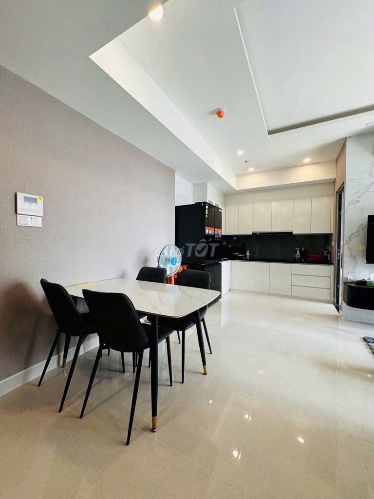 Chung cư Phú Thạnh, Tân Phú 110m² giá 10 triệu - Nhà mới, đầy đủ nội thất