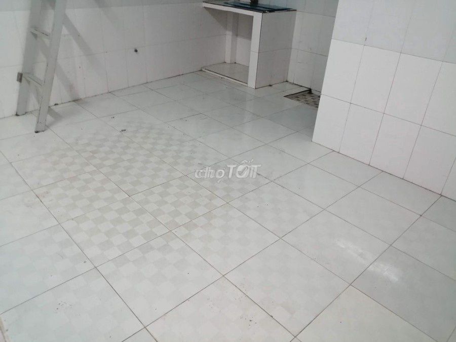 Phòng trọ Thủ Đức 20m² giá 1.6 triệu - Tiện nghi, yên tĩnh, tự do giờ giấc!