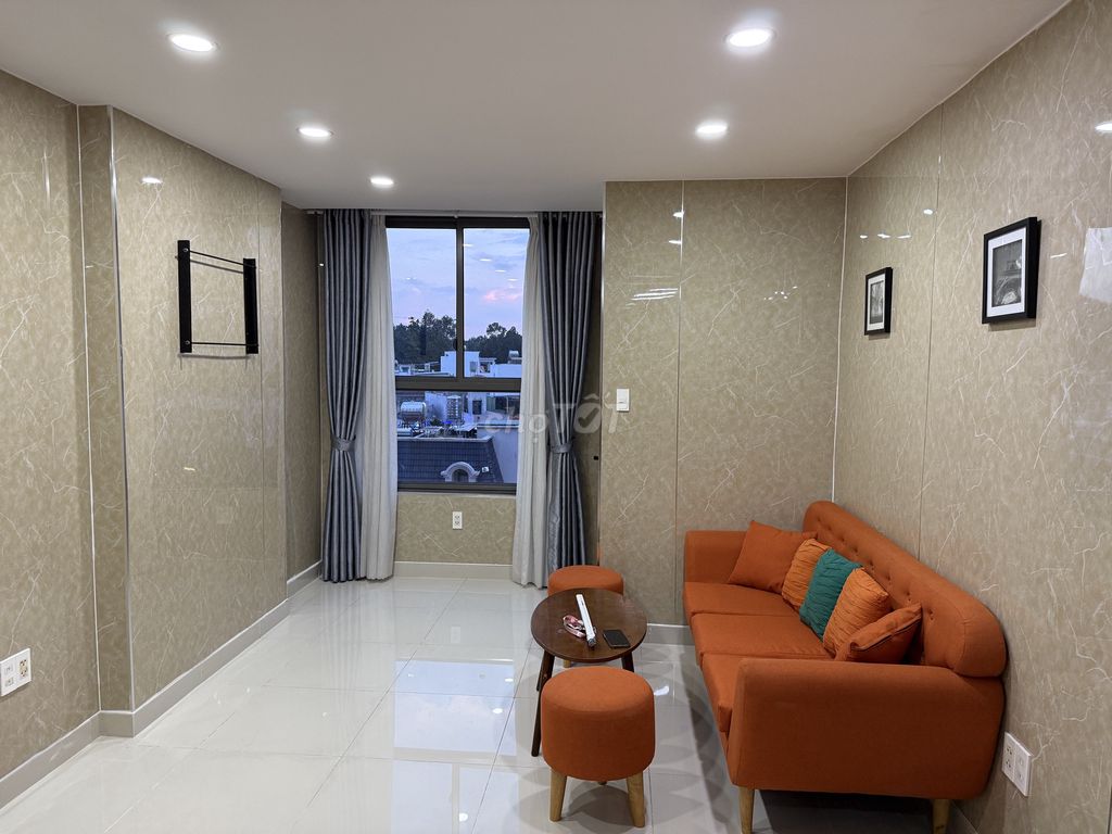 Căn hộ Officetel 30m² gần Sân bay Tân Sơn Nhất giá 10 triệu - Nội thất cao cấp, tiện ích đầy đủ!