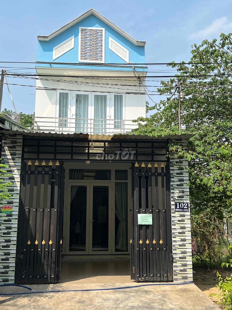 Nhà nguyên căn 102 ĐX68, Thủ Dầu Một 130m² giá 5 triệu - Cho thuê lâu dài, an toàn!