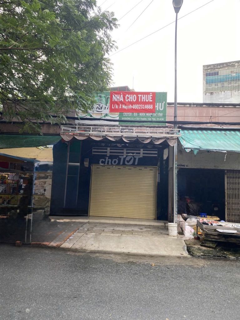 Nhà nguyên căn 64m² tại Tân Phú, giá chỉ 15 triệu - Thuận tiện gần chợ và trường học!