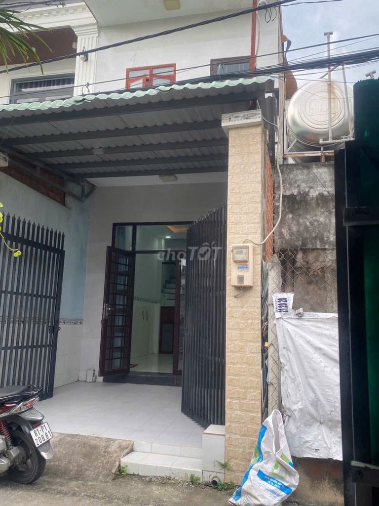 Nhà cho thuê mới xây tại Hóc Môn 120m² giá 4.5 triệu - Sẵn sàng vào ở ngay!