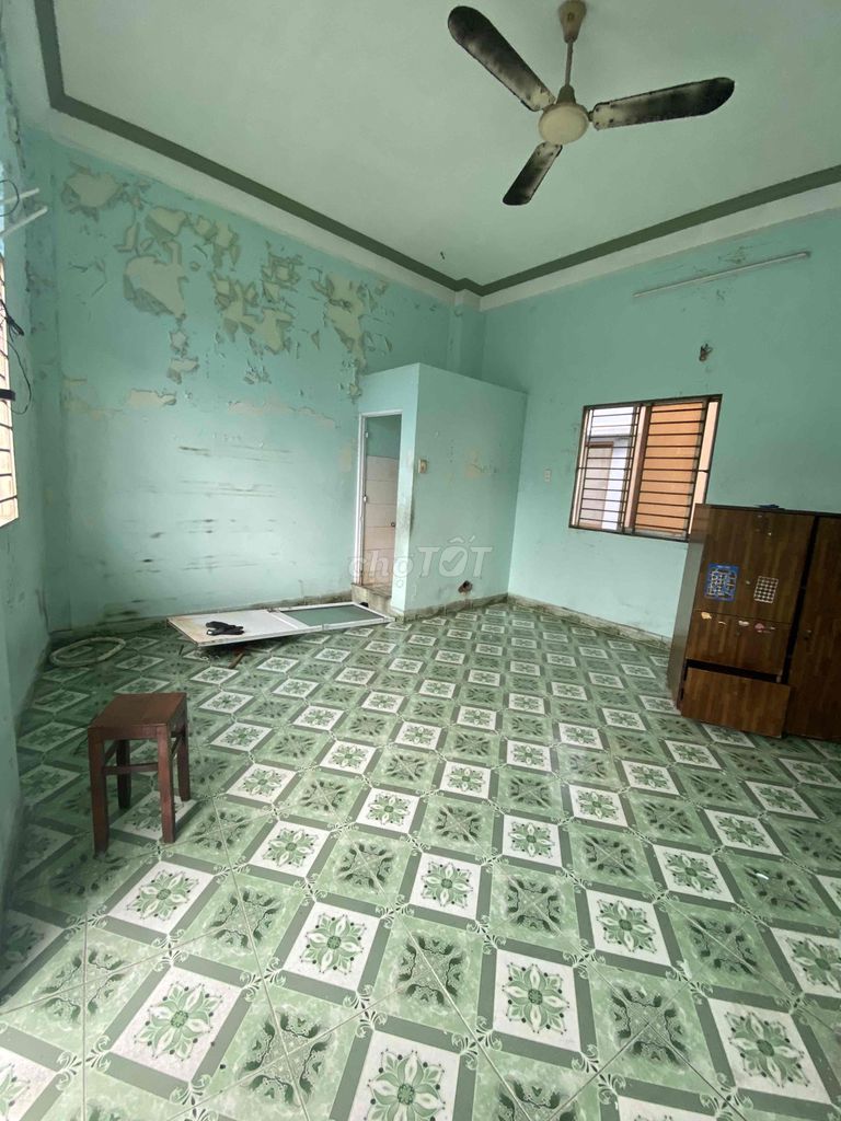 Phòng cho thuê đẹp đường Bà Hom Q6 20m² - Giá chỉ 2,6 triệu/tháng!