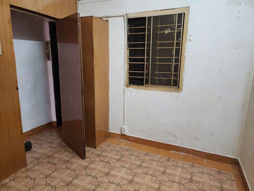 Nhà trọ không chung chủ quận 5 - Gần trường cao đẳng kinh tế đối ngoại