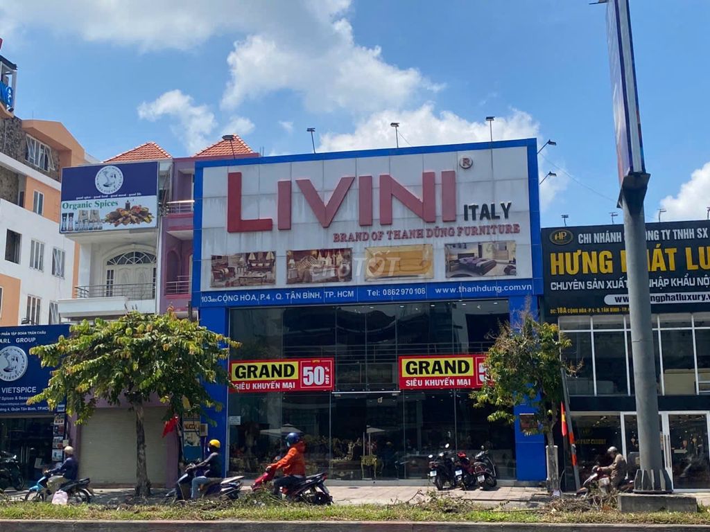 Cho thuê mặt tiền Cộng Hoà, P.12, Q.Tân Bình, 368m² - Kinh doanh mọi ngành nghề!