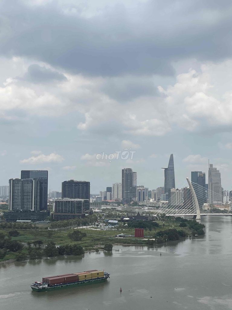 Căn hộ Sunwah Pearl 105m² giá 36 triệu - Nội thất cao cấp, view sông tuyệt đẹp!