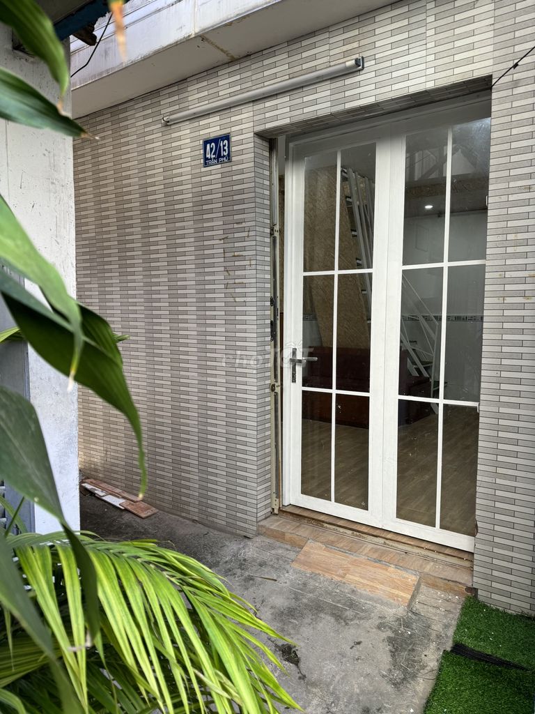 Cho thuê nhà hẻm 42 Trần Phú 15m² giá 2.5 triệu - Thích hợp cho sinh viên