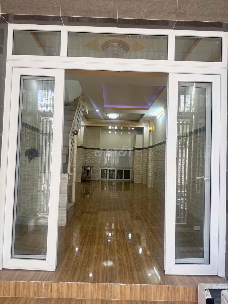 Nhà nguyên căn cho thuê tại Vĩnh Long 112m² giá chỉ 3.5 triệu - Tiện nghi đầy đủ!