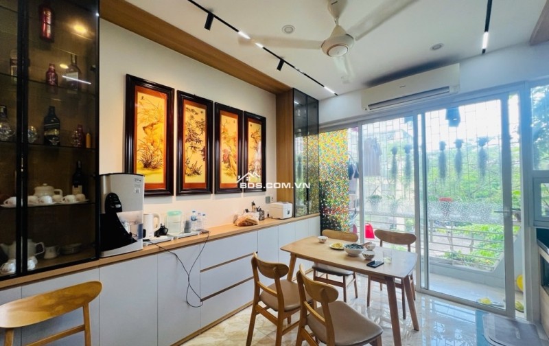 Căn hộ N11B Trần Quý Kiên, Cầu Giấy 87m² giá 6.6 tỷ - Môi trường sống lý tưởng!