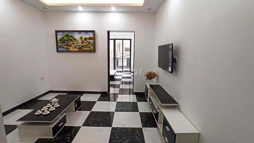 Căn hộ cho thuê 75 Lương Yên 50m² giá 7.5 triệu - Chính chủ, full nội thất!