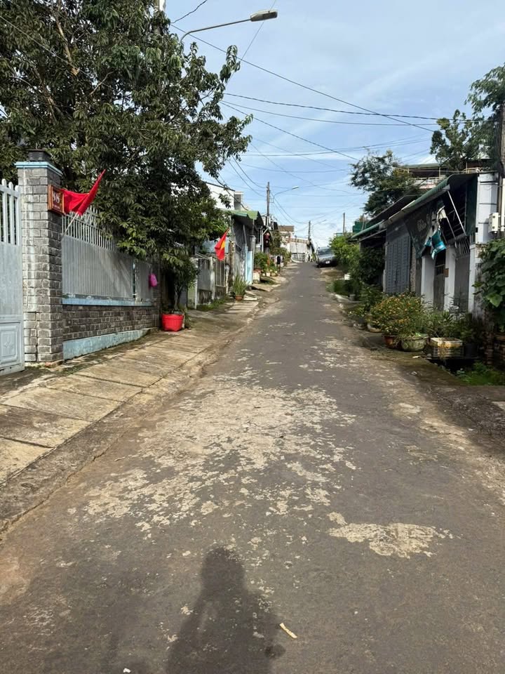 Bán đất tặng nhà mặt tiền Đặng Văn Ngữ 191.4m² giá 2.9 tỷ - Đầu tư sinh lời lý tưởng!