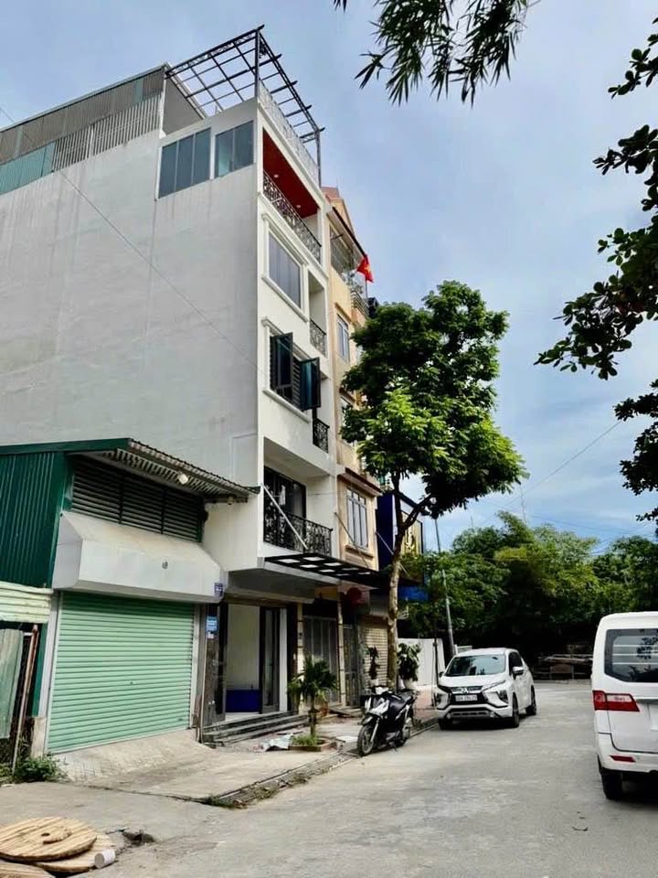 Nhà FrontHouse tại Ngã Tư Nhổn 80m² giá 19 tỷ - Kinh doanh mọi loại hình!